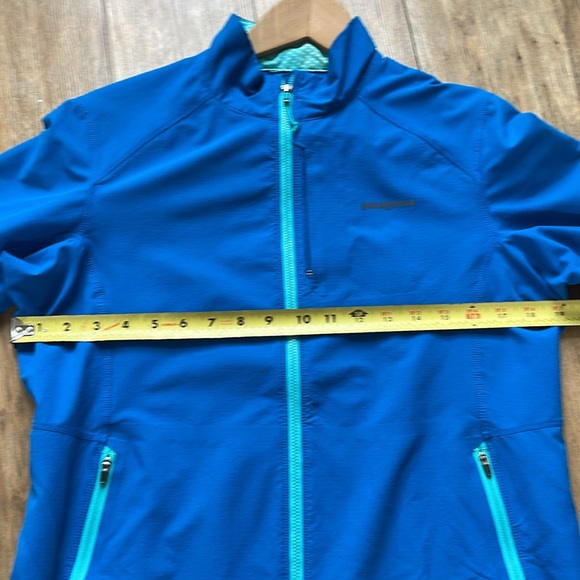 Patagonia zip-up jacket, women's Medium - Picture 11 of 13